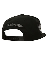 Mitchell & Ness Men's White/Black Brooklyn Nets Retro Sport Colorblock Script Snapback Hat