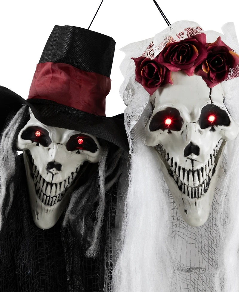 Northlight Lighted Vampire Couple Decoration