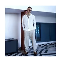 Campus Sutra Men's Chalk White Foil-Pleated Shirt
