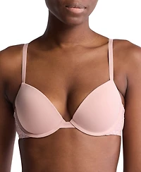 Calvin Klein Women's Soft Stretch Lace Push-Up Plunge Bra QF7578
