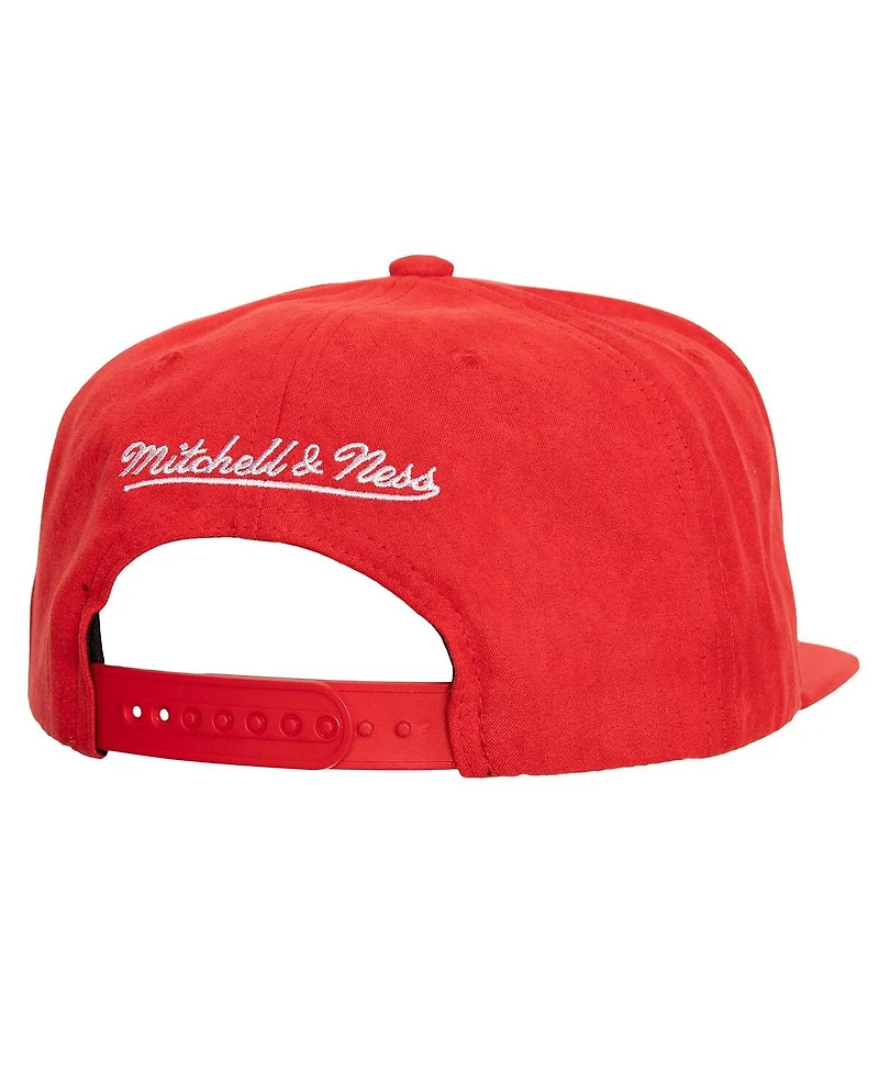 Mitchell & Ness Men's Red Atlanta Hawks Sweet Suede Snapback Hat