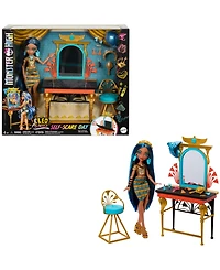 Monster High Cleo De Nile Self-Scare Day Doll and Playset