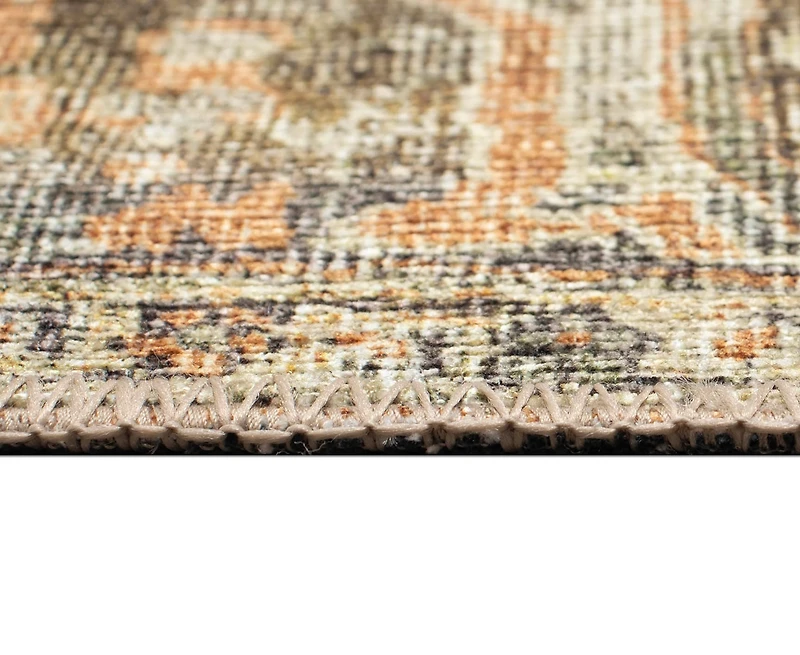 Liora Manne' Inspirations Heriz 5'x7'6" Area Rug