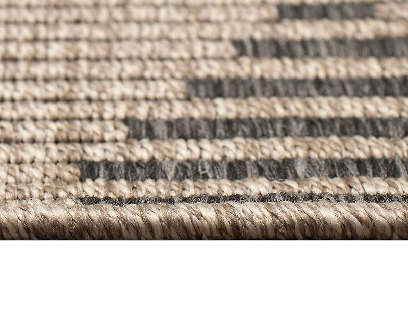 Liora Manne' Monaco Diamonds 3'3"x4'11" Area Rug