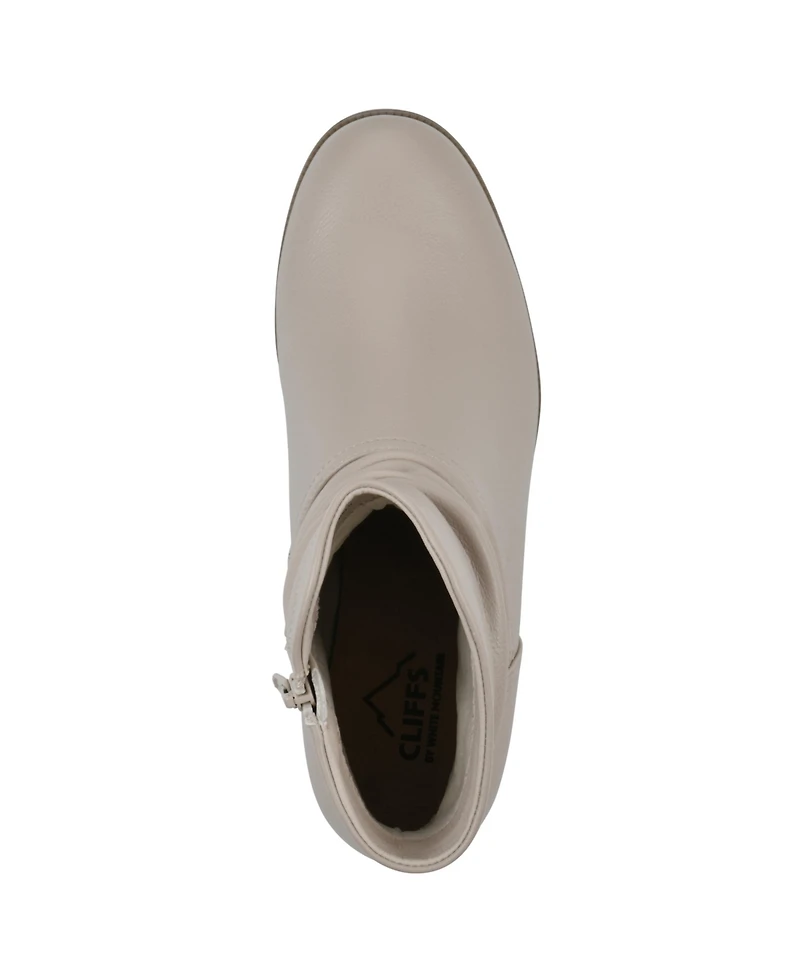 Cliffs by White Mountain Women's Durbon Ankle Boots