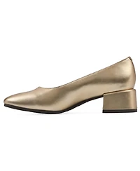 Cliffs by White Mountain Women's Quintesa Block Pumps