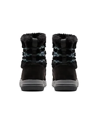 Clarks Women's Cloudsteppers Breeze Cozy Boots