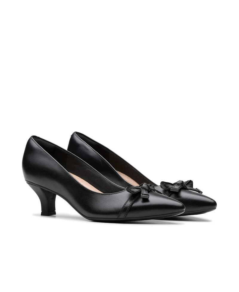Clarks Women's Collection Kepley Holly Pumps