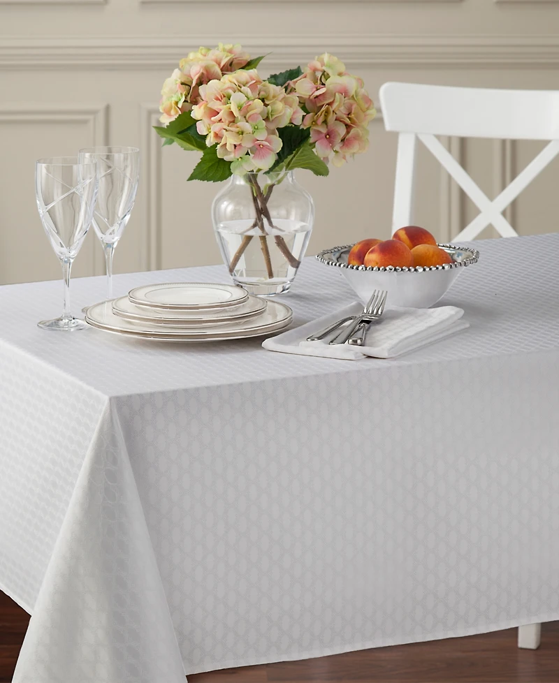 Lenox Olivia Polyester Runner, 14" x 90"