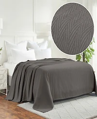 Superior Chevron All-Season Cotton Blanket