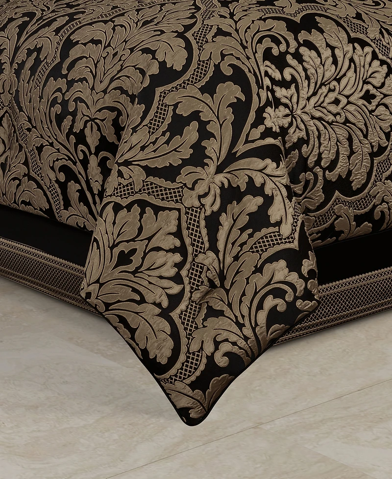 J Queen New York Brunello 4-Pc. Comforter Set, Queen