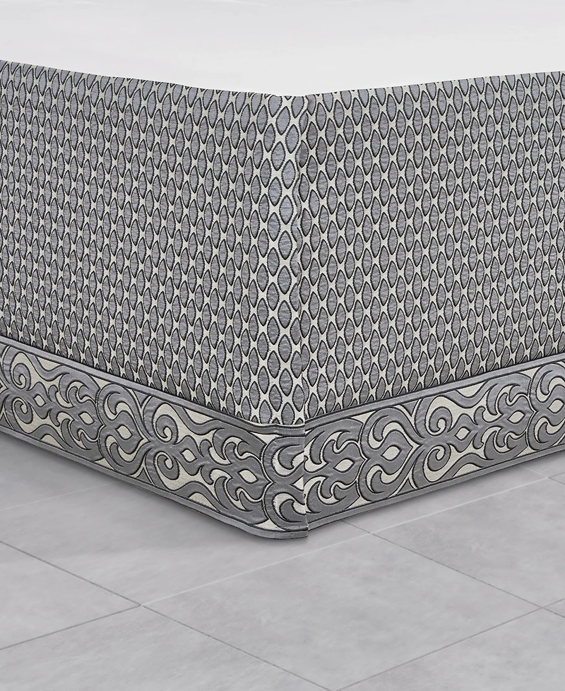 J Queen New York Bolero Pewter 4-Pc. Comforter Set