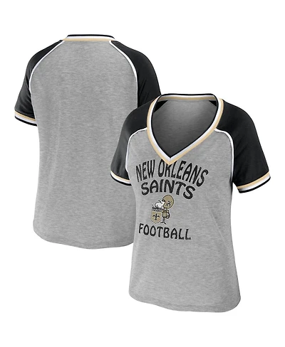 Wear by Erin Andrews Women's Heather Gray New Orleans Saints Cropped Raglan Throwback V-Neck T-Shirt