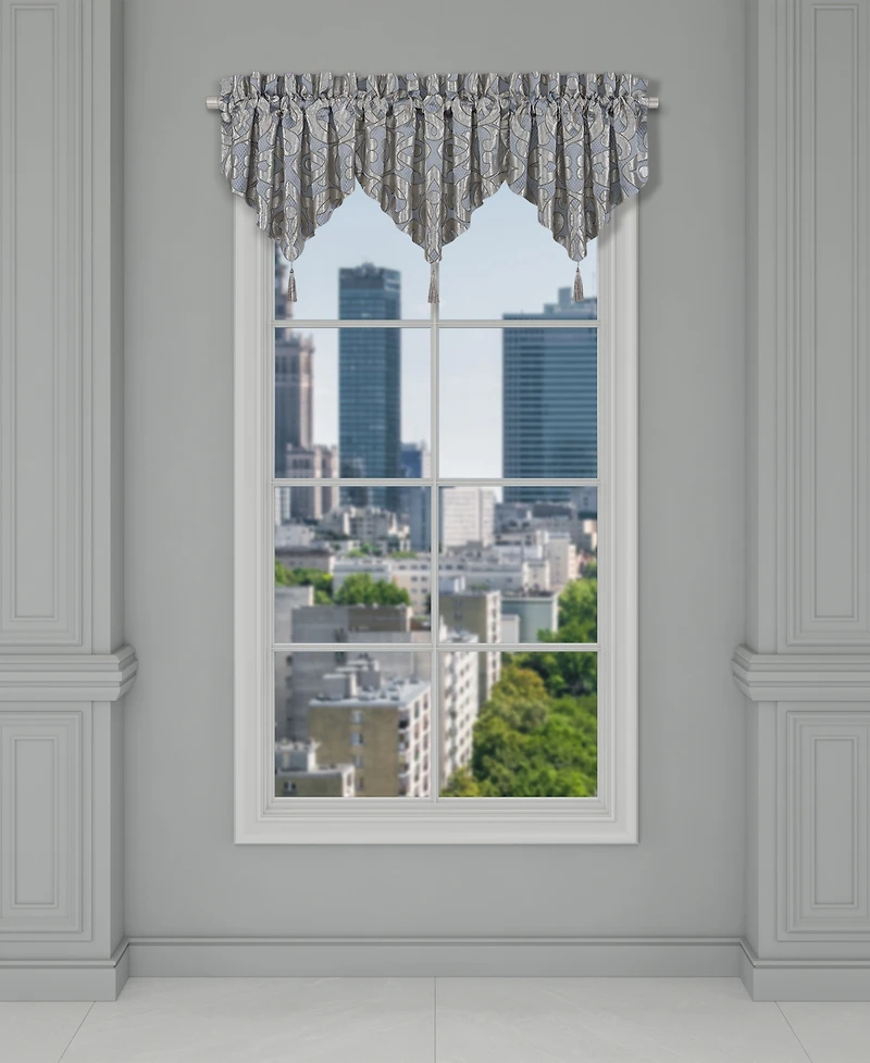 J Queen New York Barocco Window Ascot Valance, 21" x 40"