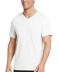 Jockey Men's Big & Tall Classic Tagless V-Neck Undershirt 2-pack