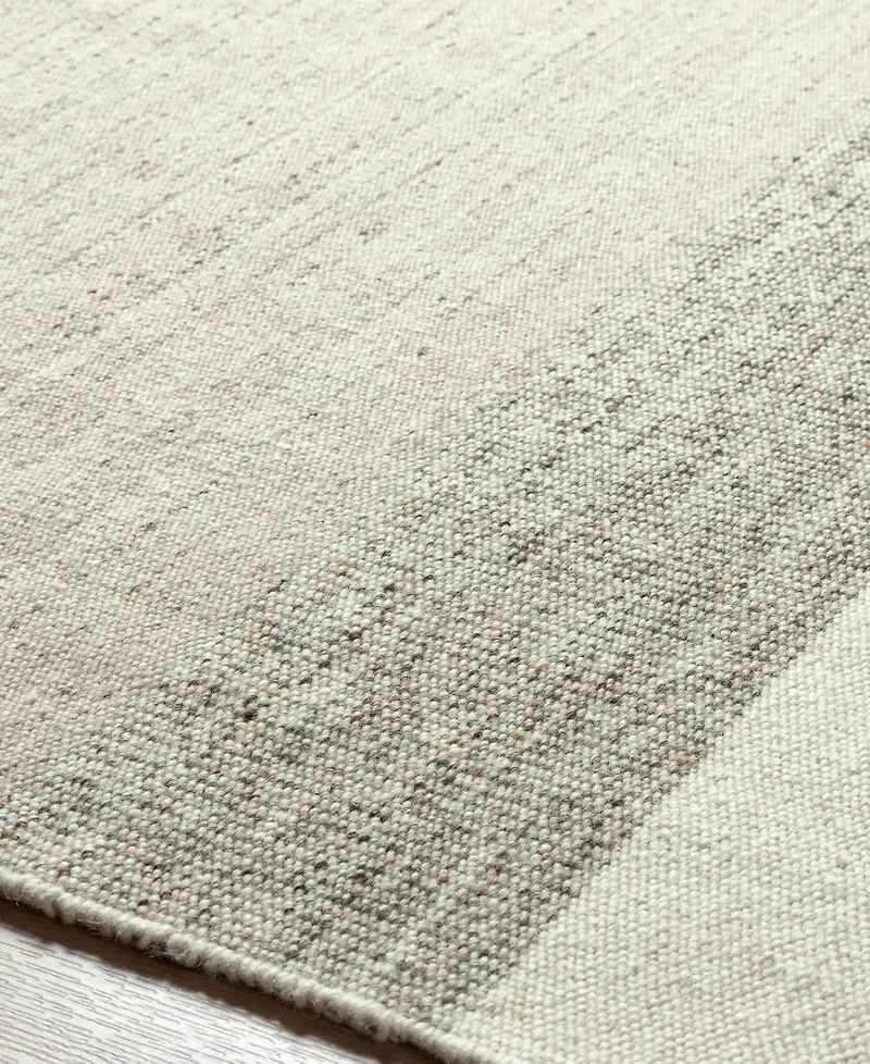 Livabliss Bolu 489239 2'x3' Area Rug