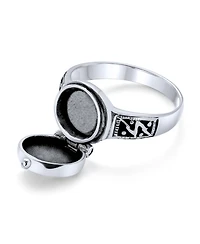 Bling Jewelry Triquetra Irish Celtic Knot Trinity Signet Locket Poison Ring Oxidized .925 Sterling Silver