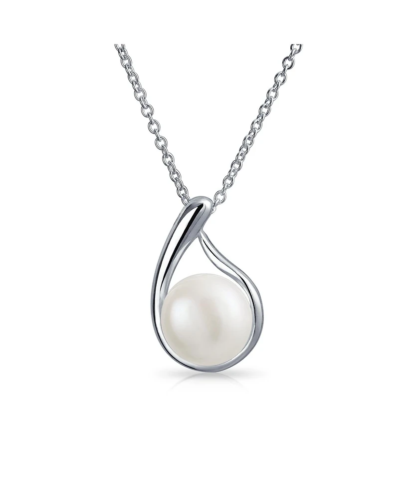 Bling Jewelry Timeless Elegance Pearl Pendant Necklace & Stud Earrings Set in Sterling Silver