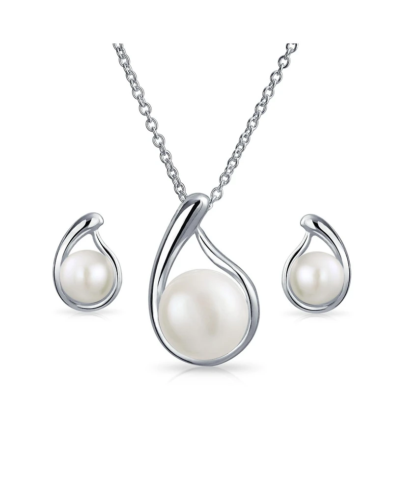 Bling Jewelry Timeless Elegance Pearl Pendant Necklace & Stud Earrings Set in Sterling Silver