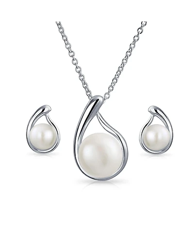 Bling Jewelry Timeless Elegance Pearl Pendant Necklace & Stud Earrings Set in Sterling Silver