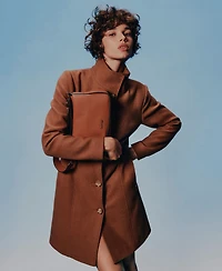 Calvin Klein Fay Demi Shoulder with Magnetic Top Closure