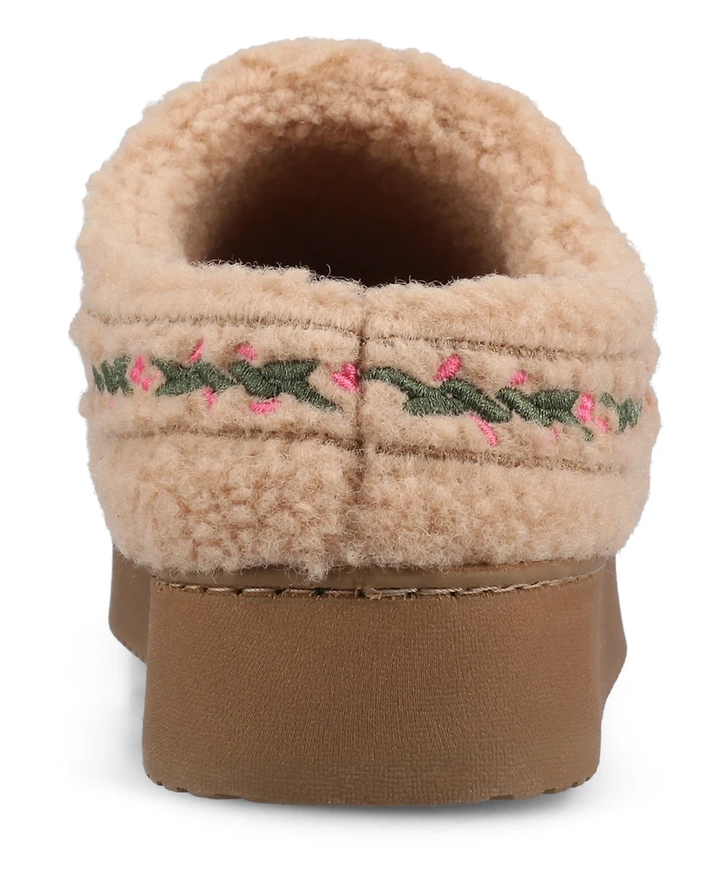 Journee Collection Women's Pallmer Round Toe Sippers