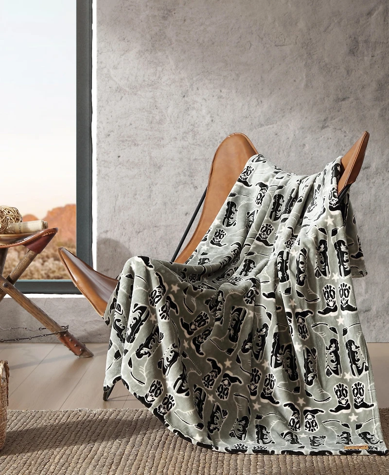 Wrangler Ultra Soft Plush Fleece Throw, 60" x 50"