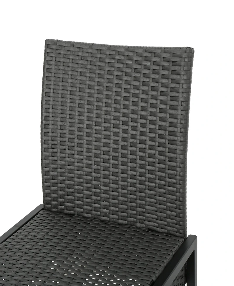 Elegant Outdoor Wicker Barstools With Durable Iron Frame