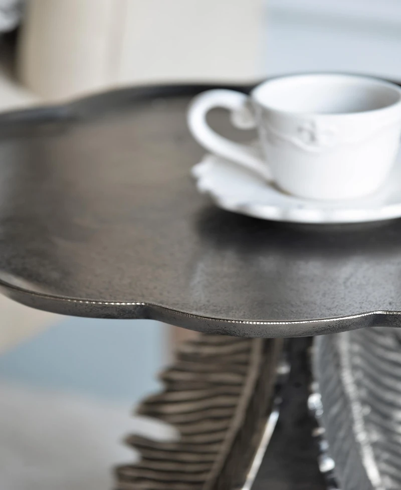 Simplie Fun 16.9x16.9x19.7 Leaf Side Table