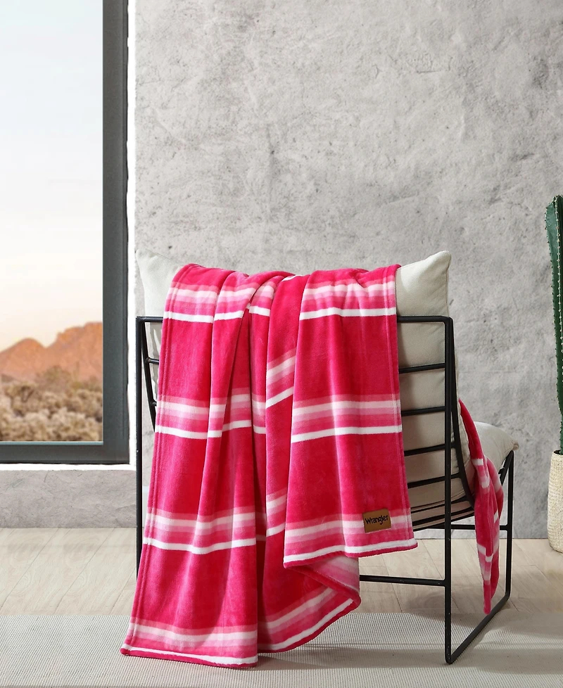 Wrangler Ultra Soft Plush Fleece Throw, 50" x 60"