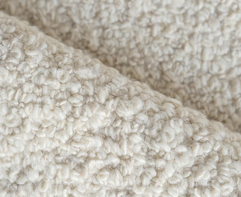 Exquisite Rugs Ferretti 5753 2'x3' Area Rug