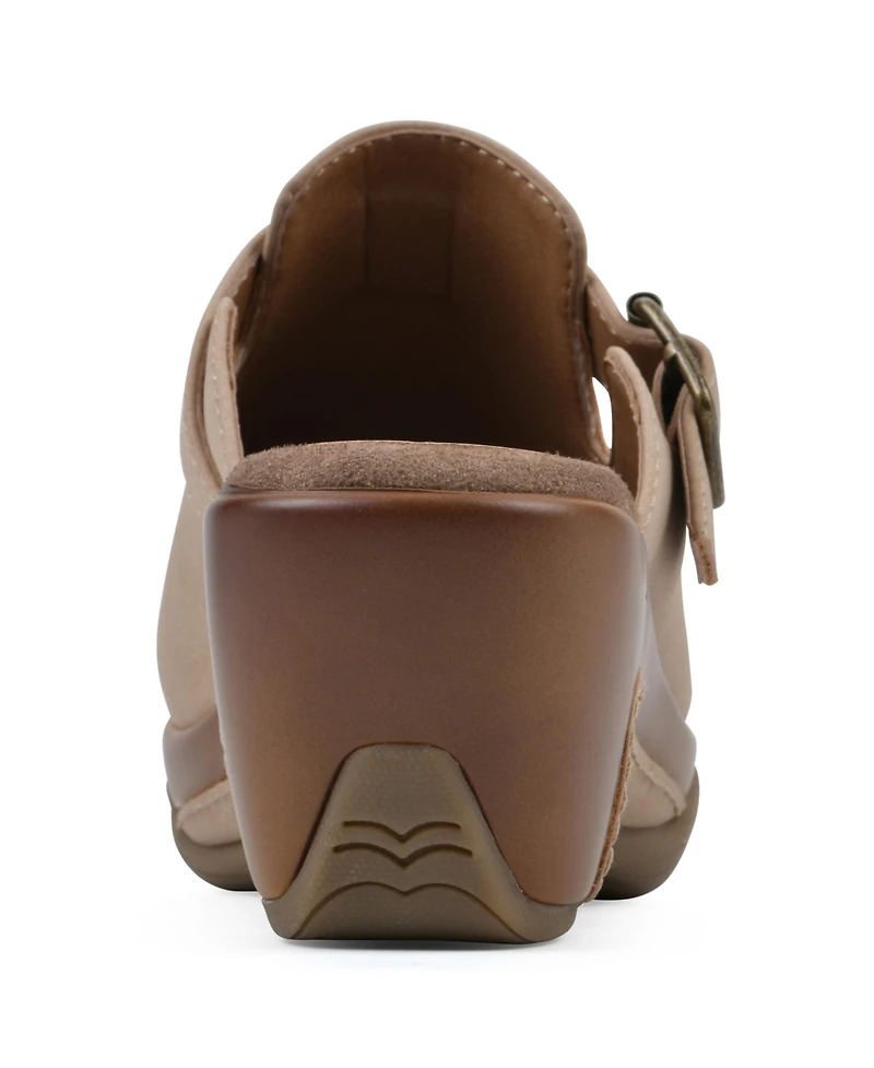 White Mountain Women's Viewed Slip-on Clogs