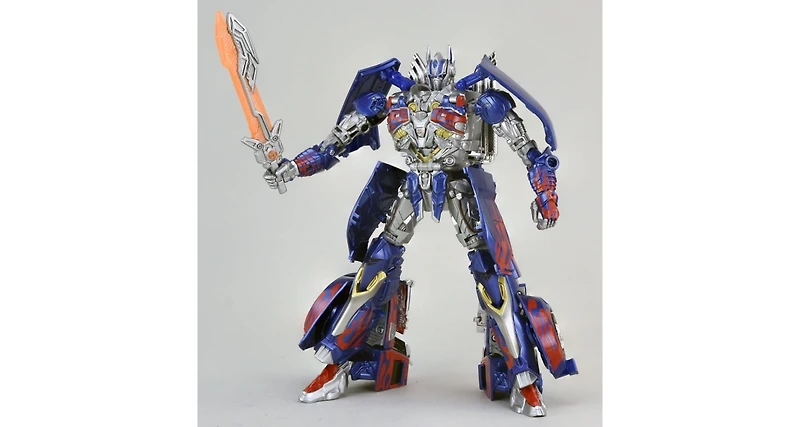 Tlk-15 Dx Caliber Optimus Prime with Limited Edition Weapon | Transformers the Last Knight Premier Edition