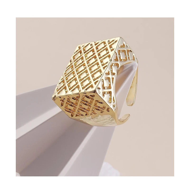 Sohi Women's The Damascene Statement Ring
