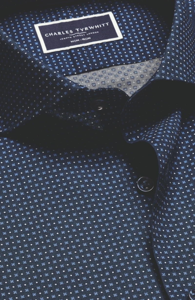 Charles Tyrwhitt Men's Slim Fit Semi-Cutaway Collar Non-Iron Floral Geo Print Shirt