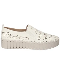 Easy Street Women's Peppy Slip-On Platform Sneakers