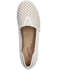 Easy Street Women's Fedra Comfort Slip-On Flats