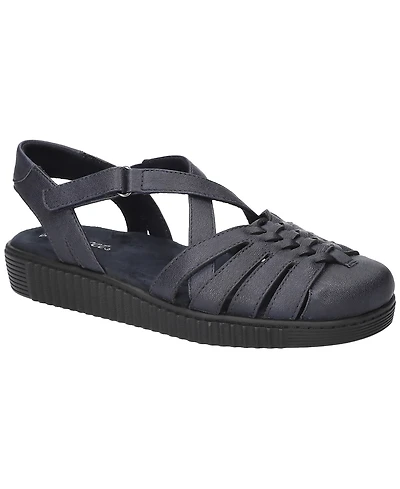 Easy Street Women's Hue Round Toe Flats