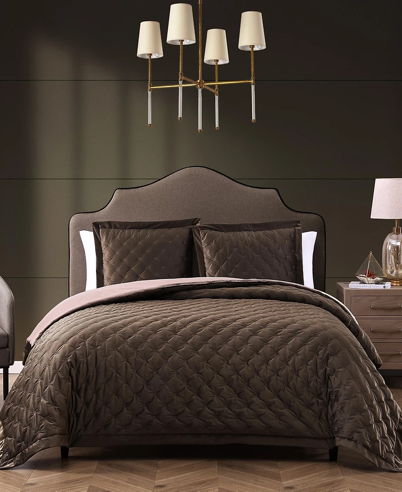 Bebejan 3 Piece Queen Size Velvet Comforter Set