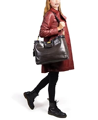 Old Trend Ixia Jet-Set Tote Bag