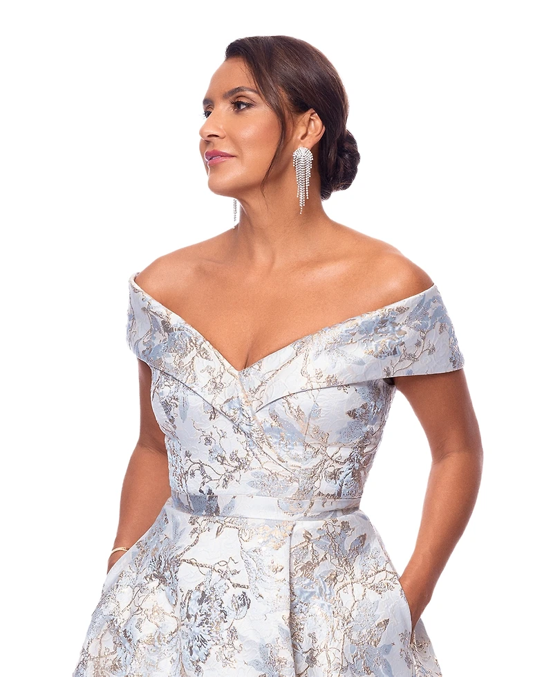 Xscape Women's Sweetheart-Neck Metallic-Jacquard Ball Gown