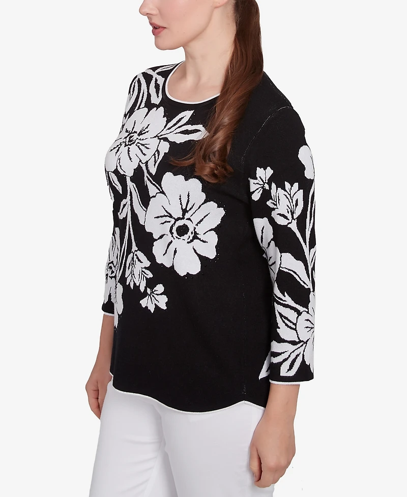 Alfred Dunner Women's Wild At Heart Dramatic Floral Crew Neck Top