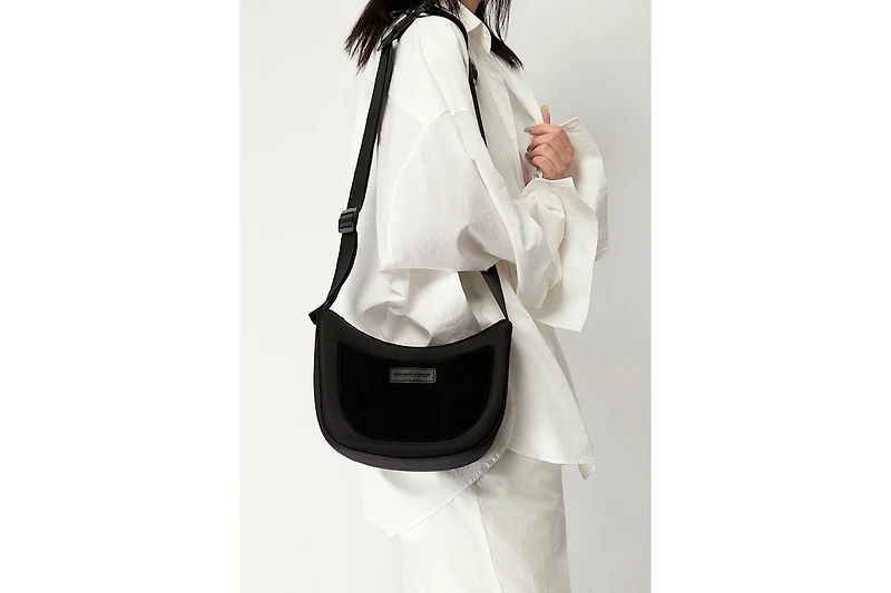 Sling bag Shoulder hobo Waterproof Nylon Victoria Hyde Loren