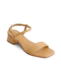 Bernardo Footwear Josei Low Heel Sandal