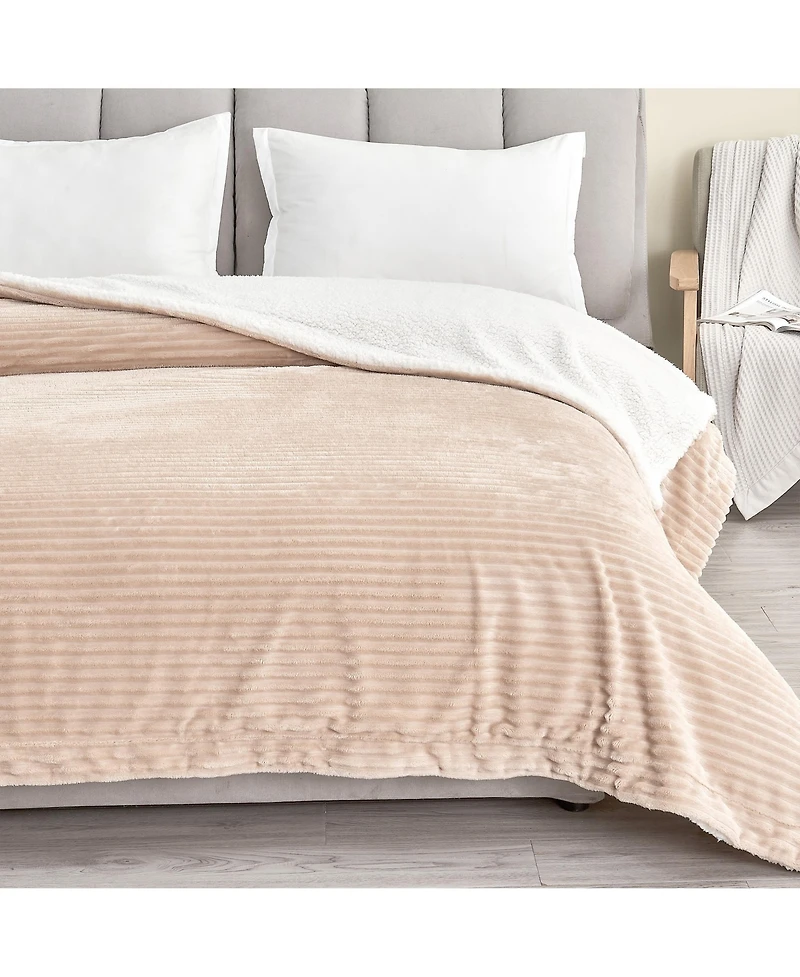 Linery & Co. Velvet Plush Fleece Sherpa Ribbed Throw Blanket