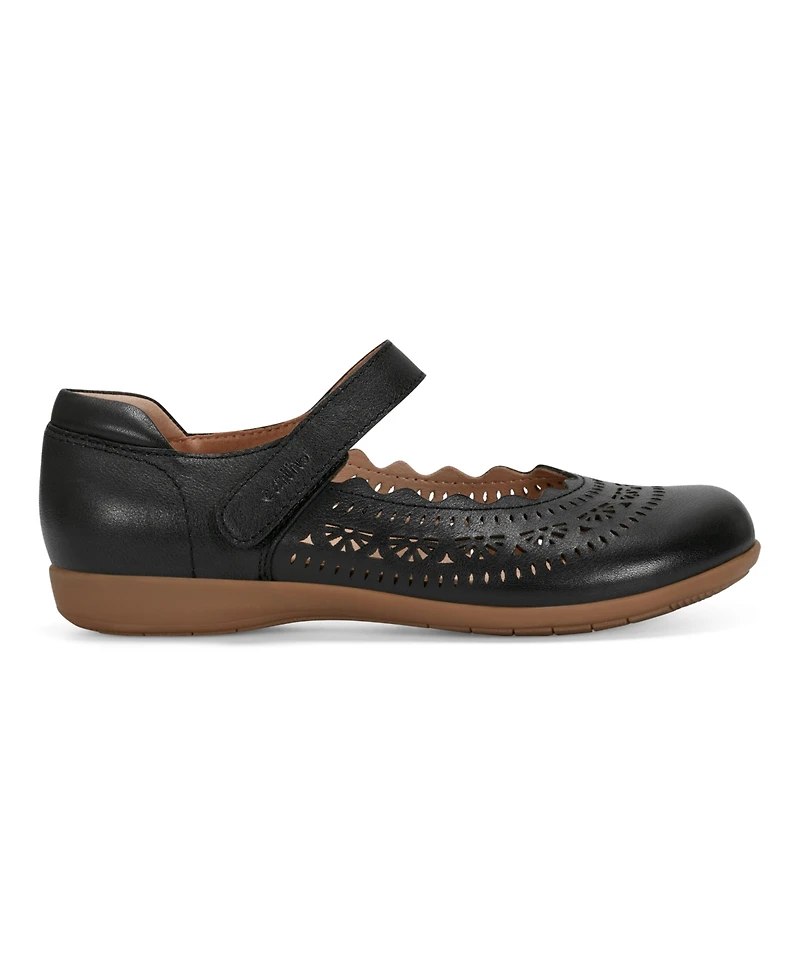 Earth Women's Brady Leather Mary Jane Flats