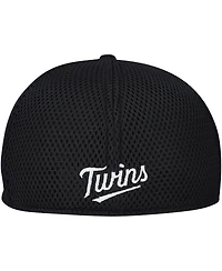 New Era Men's Minnesota Twins Evergreen Black White Neo 39THIRTY Flex Hat