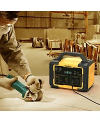 Mondawe 1000W Portable Power Station with 200W Solar Panel