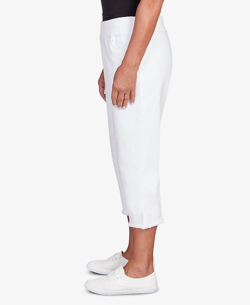 Alfred Dunner Women's Classic Denim Fringe Capri Pant