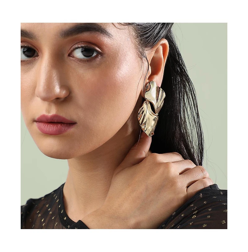 Ripple Allure Drop Earrings